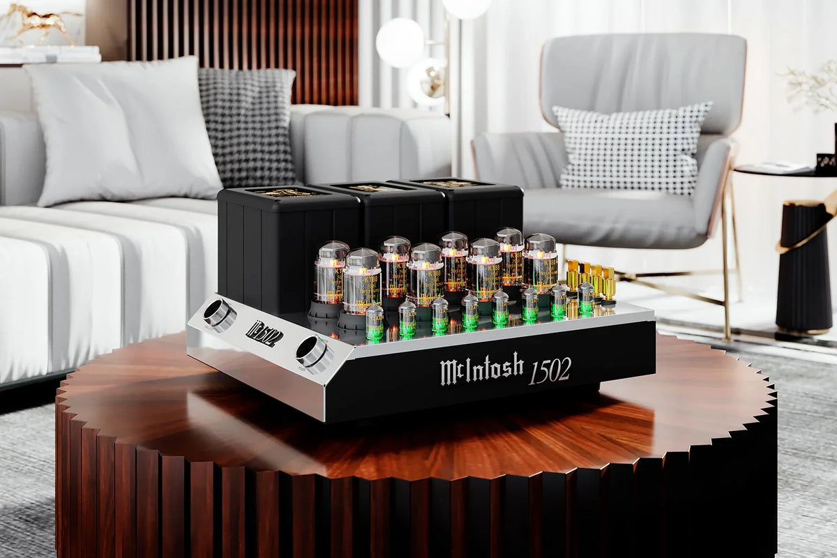 McIntosh - MC1502 2-Channel Vacuum Tube Amplifier