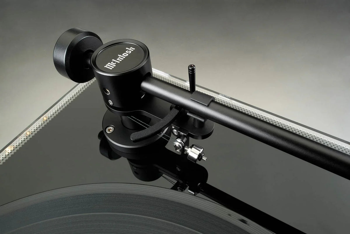 McIntosh - MT2 Precision Turntable
