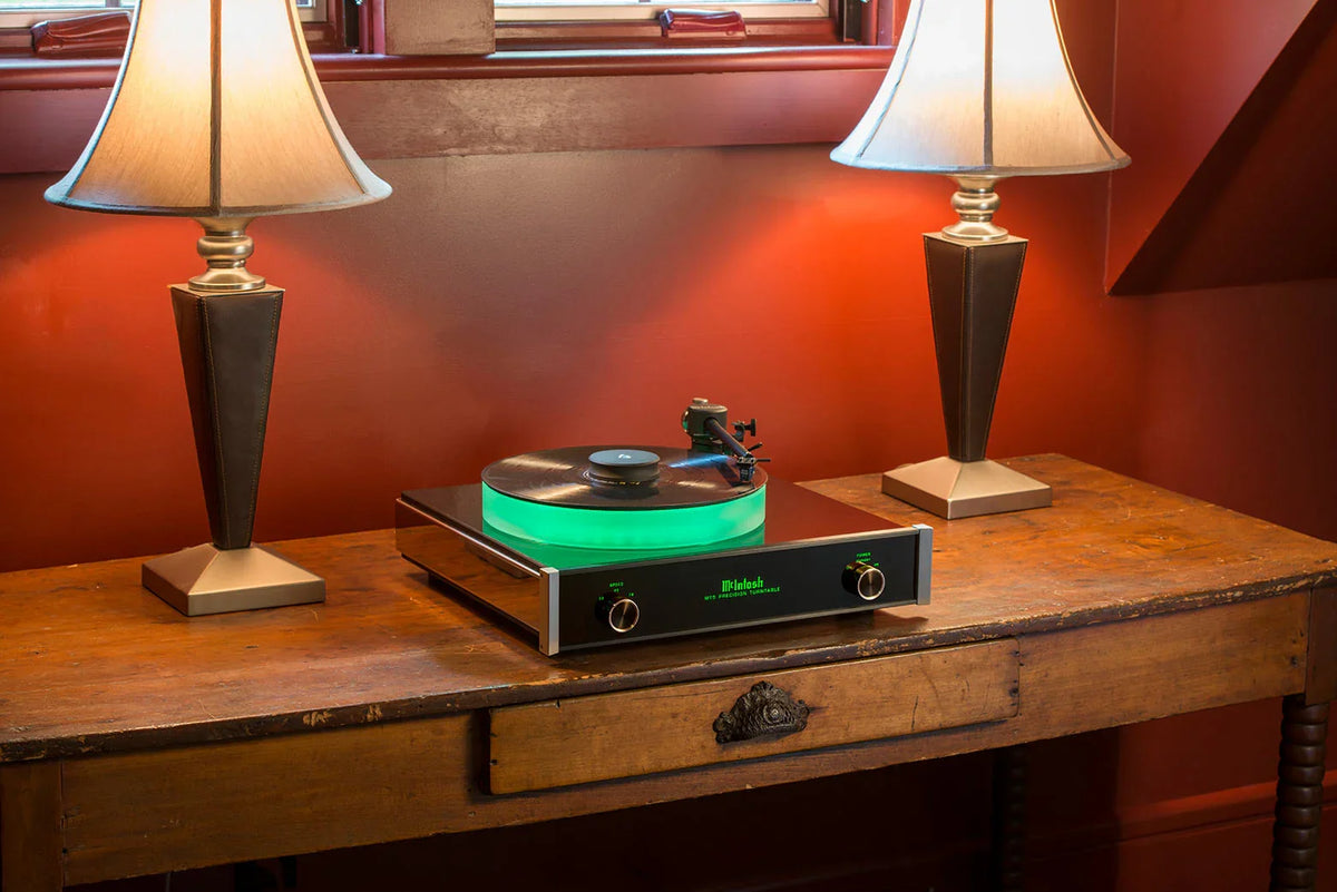 McIntosh - MT5 Precision Turntable