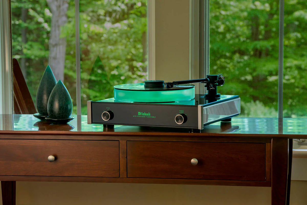McIntosh - MT5 Precision Turntable